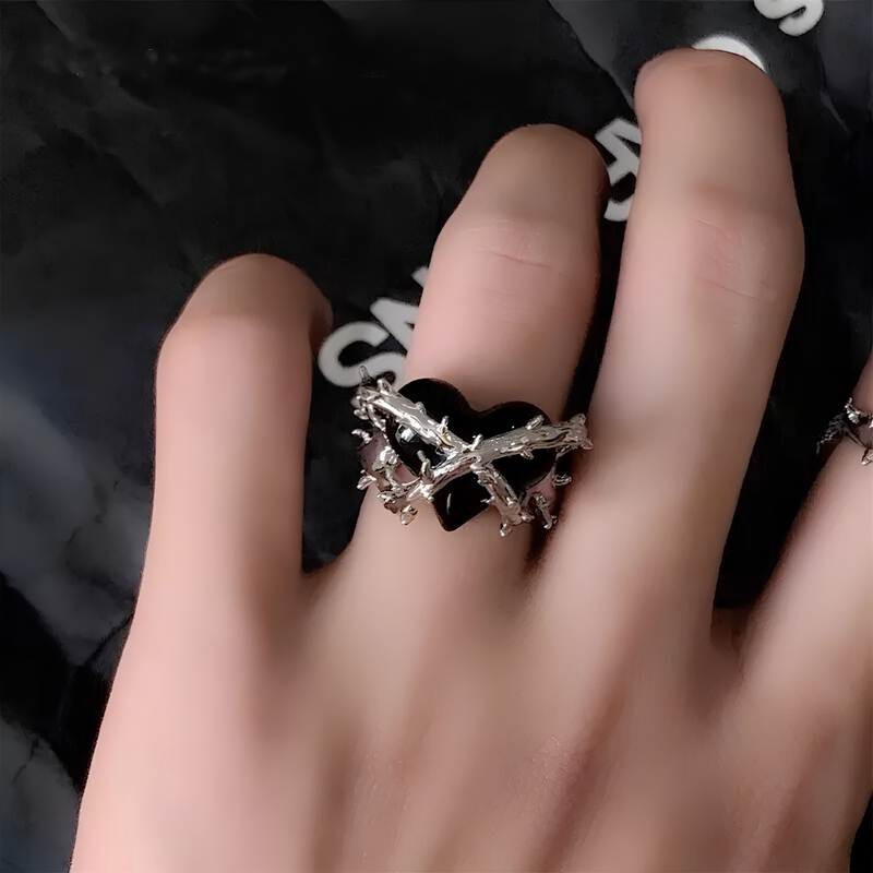 Heartless Ring