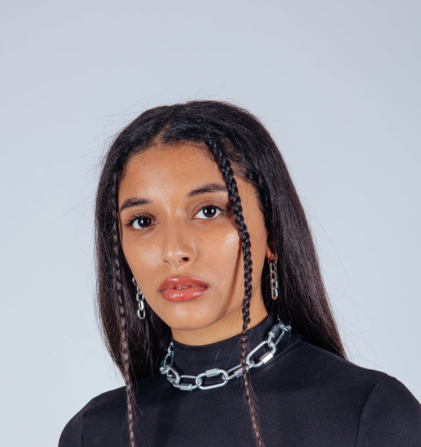 LOSING GRIP CHAIN METAL NECKLACE
