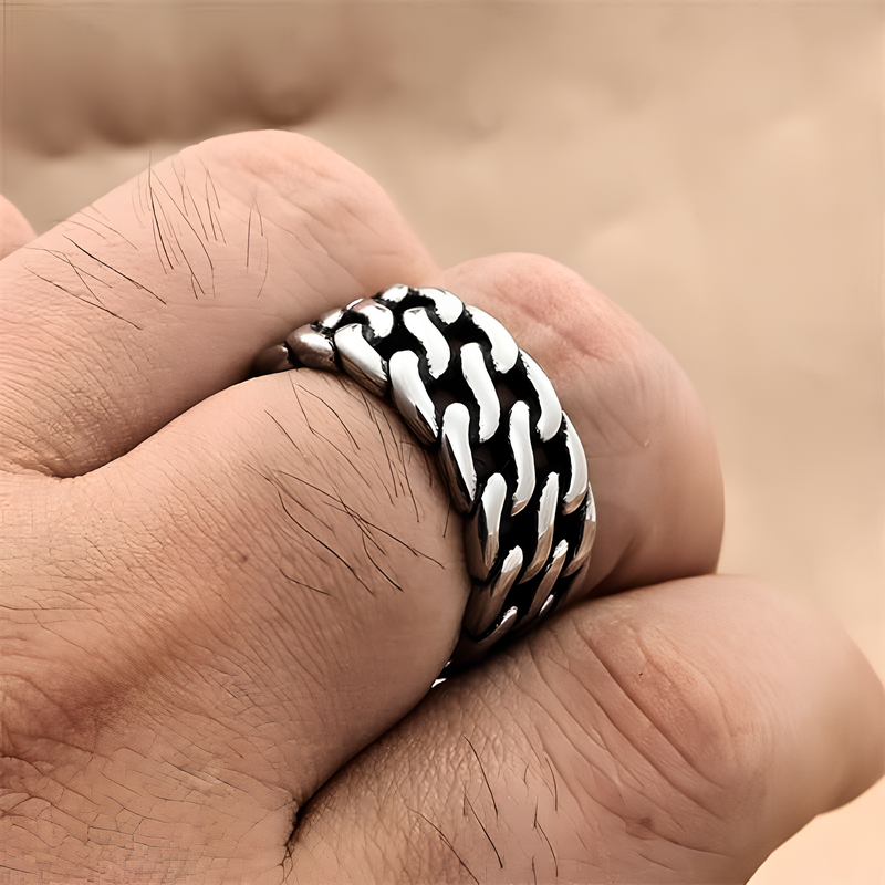 Cuban Link Ring